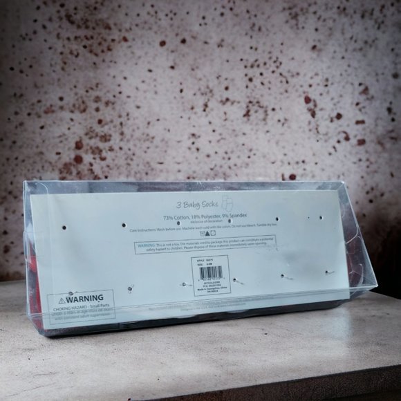 NWT HUDSON BABY 3 Pair of Holiday Socks 0-9Months - Picture 5 of 5